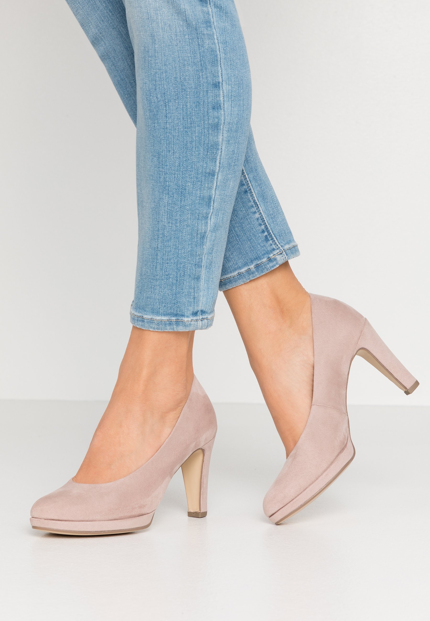 High Heels | Wir sagen High & starten die Schuh Saison 2020 High Heels | Wir sagen High & starten die Schuh Saison 2020