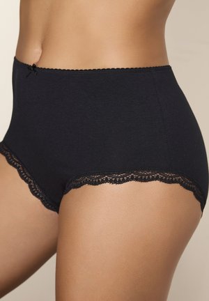 Schwarz unterwäsche aus Baumwolle mit hoher Taille und Spitzenbesatz entlang der Beine, versehen mit einer kleinen Schleife am Bund. Glatte Textur.