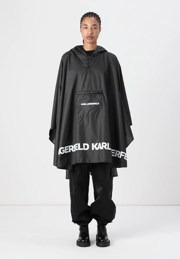 ESSENTIAL PACKABLE PONCHO - Parka3
