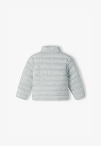 Nem kiválasztott, silver