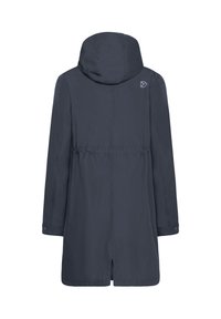 Tmavě šedý dlouhý kabát s kapucí, nastavitelným pasem a malým logem na horní části zad, zobrazený zezadu na bílém pozadí.