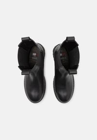 Tommy Jeans URBAN CHELSEA - Plateaustøvletter - black