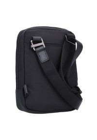 Piquadro Schoudertas - black