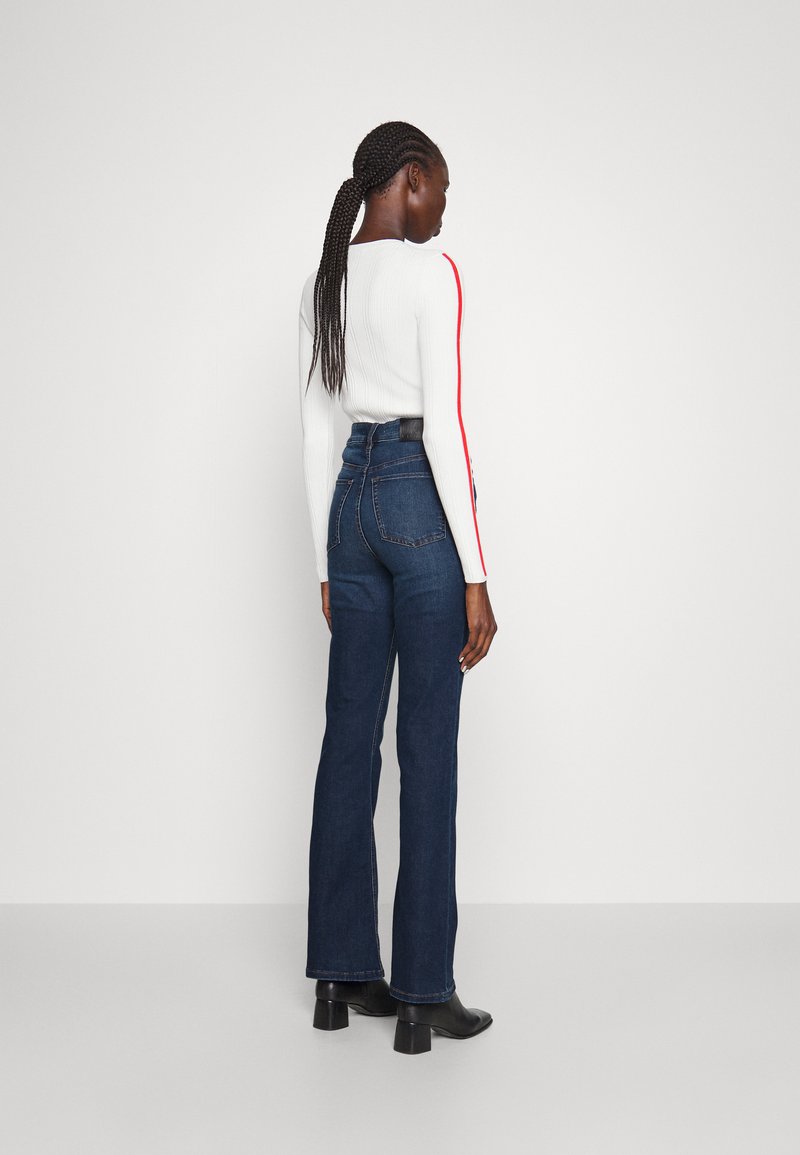 dkny soho bootcut jeans petite