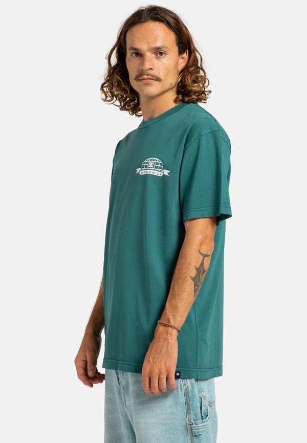 Print T-shirt - btgz deep teal enzyme wash2
