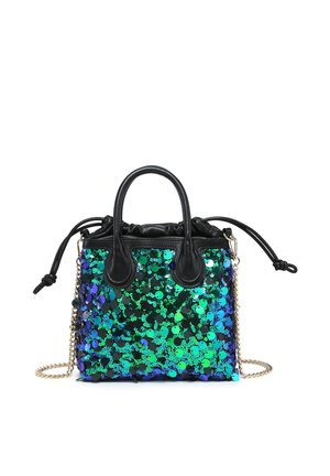 Piccola borsa con manici neri, paillettes iridescenti blu-verdi, chiusura con coulisse sulla parte superiore e tracolla a catena dorata.
