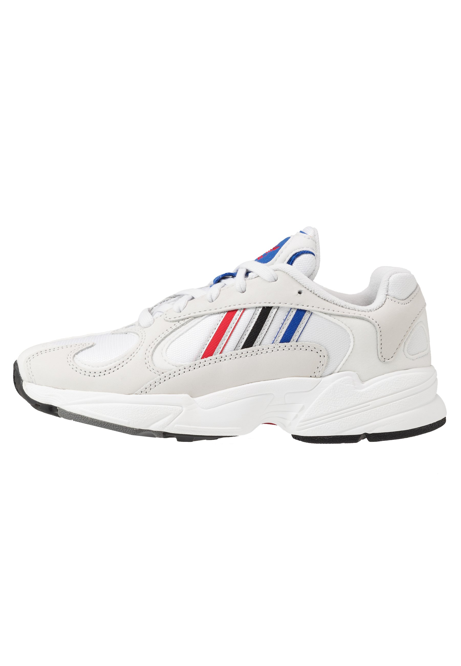 yung 1 trainers