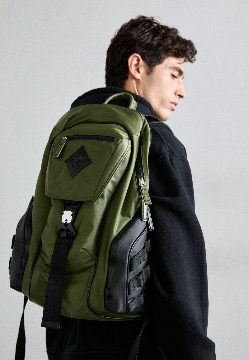 MCM AREN FABRIC BACKPACK UNISEX - Rucksack - khaki moss/dark green 