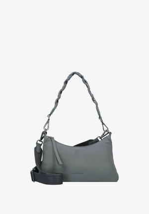 Borsa a tracolla in pelle grigia con finitura testurizzata, dotata di manico intrecciato e tracolla regolabile, con chiusura a zip sulla parte superiore.