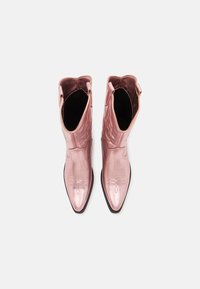ONLY SHOES ONLBRONCO MID - Kaubojiški / motociklininko stiliaus batai - pink