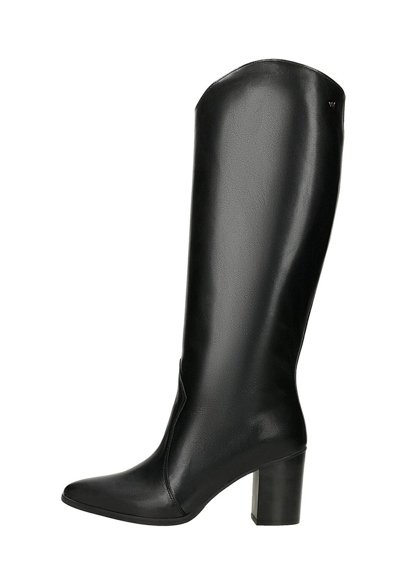 Czarne skórzane kozaki za kolano z ostrym czubkiem i słupkowym obcasem. Gładka faktura o eleganckim designie, bez widocznych elementów metalowych ani ozdób.