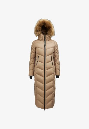 Pitkän beige pehmustetun talvitakin, jossa on turkislajitelma huppu, etuvetoketju ja vetoketjulliset sivutaskut, suunniteltu koko kehon lämmittelyyn.
