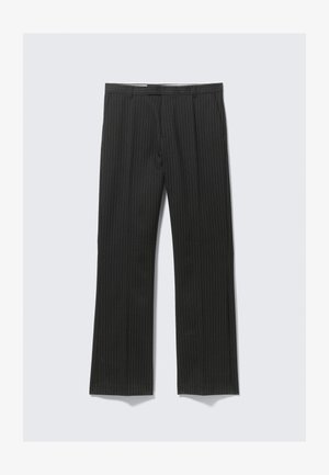 Juodos džinsinio audinio kelnės su tiesioginiu modeliu, turinčios lygaus audinio tekstūrą ir dvi šonines kišenes.