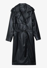 Svart fusk läder trench coat med stora slag, dubbelknäppta knappar, midjebälte och sidofickor. Slät textur, långa ärmar.