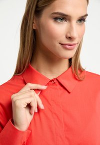 Frieda & Freddies Overhemdblouse - hellrot