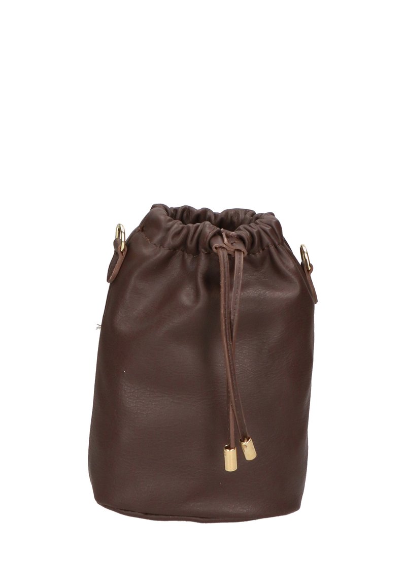 Borsa a tracolla in pelle marrone con finitura testurizzata, forma arrotondata e dettagli in metallo dorato. Presenta una chiusura superiore a cordoncino.