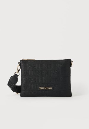 Valentino Bags, SVEVA - Taška cez plece - nero