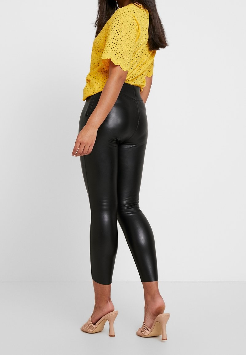 black leggings leggings topshop Topshop Petite Leggings Trousers black (Pre-owned)