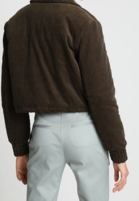 Mango Kurtka Bomber