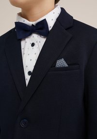 Blazer Bleu Marine avec Pantalon Large | Sumissura