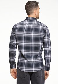 Lindbergh BRUSHED CHECKED  - Camicia - black