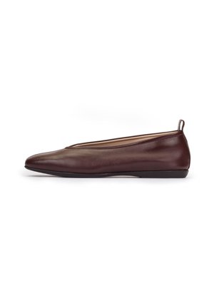 Ballet pumps - brown