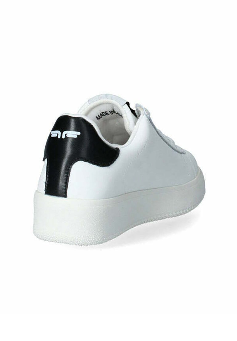 Fornarina SNEAKERS Sneakers basse bianco