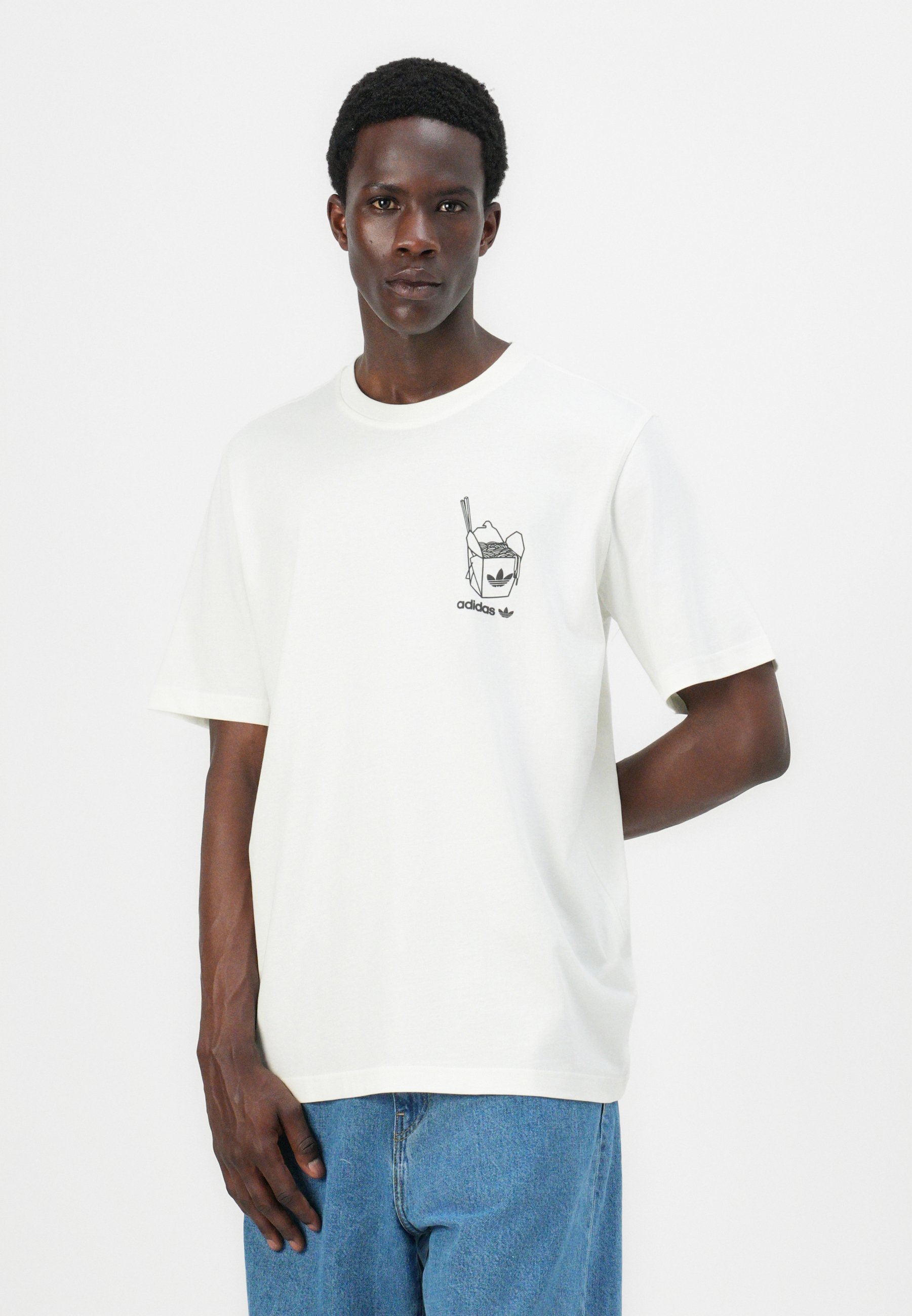 adidas Originals ラーメンボックス GFX ルーズ Tシャツ 送関込 adidas Originals RAMEN BOX TEE UNISEX - Print T-shirt - off