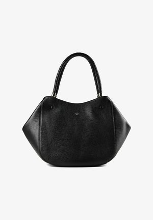 Sac à main en cuir noir texturé avec des anses tressées et un détail en métal argenté à la base des anses, présenté sur un fond blanc.