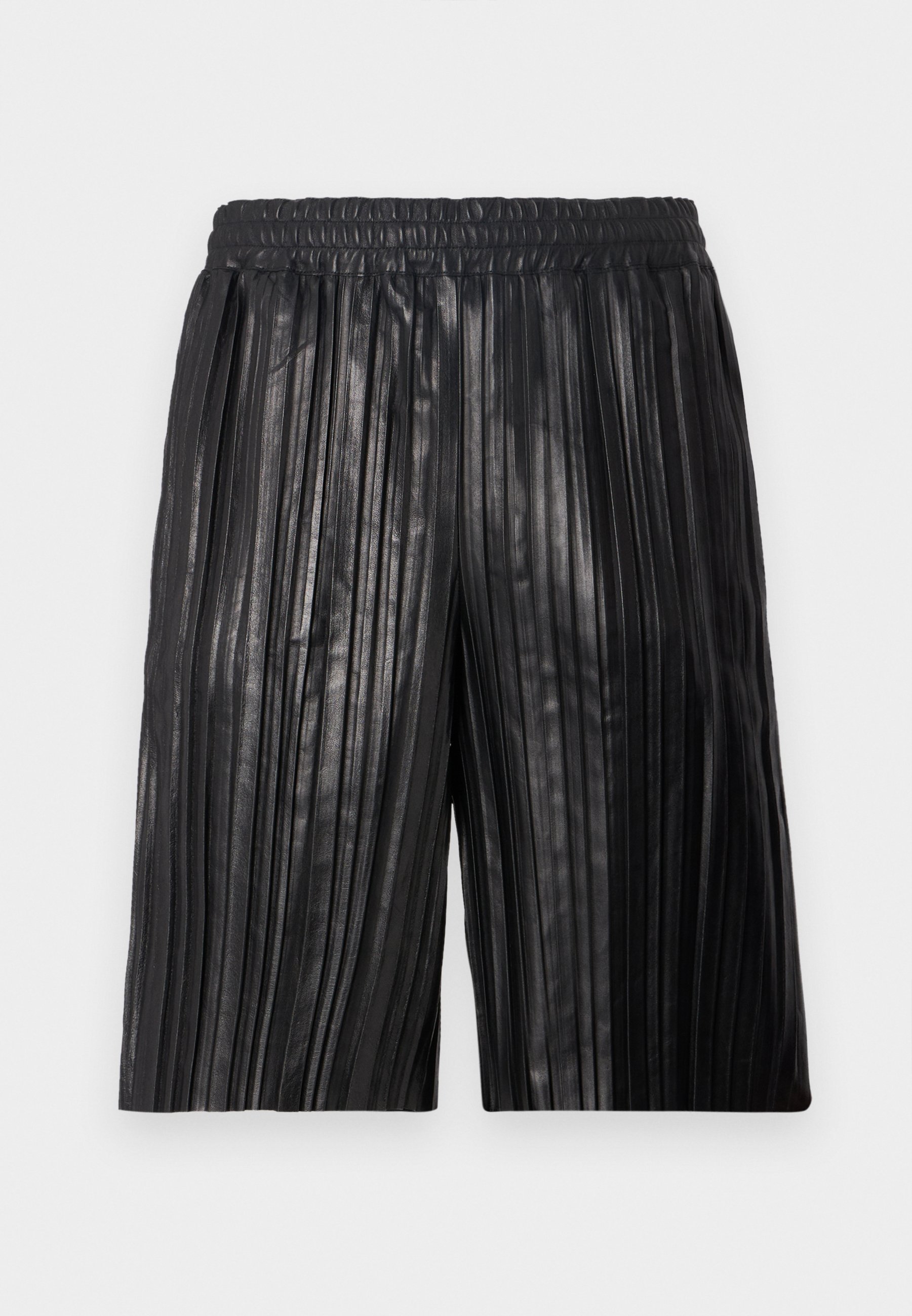 ショートパンツ HELMUT LANG Women Shorts  Burmudas LP02HW205001 Black 20511590_50523394_600.jpg