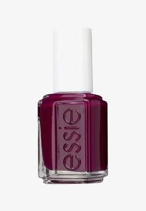 Dunkelpflaumenfarbener Nagellack in einer klaren Glasflasche mit einem geometrischen Design, ausgestattet mit einem weißen Kunststoffdeckel. Der Markenname "essie" ist auffällig angebracht.