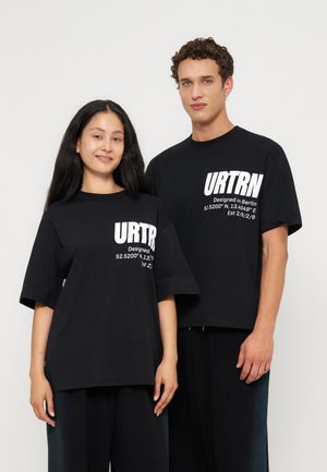 YOURTURN, UNISEX REGULAR FIT - T-shirt imprimé - black