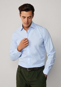 Hackett London SMART CHECK - Camisa - sky blue