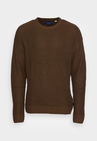 Brun stickad tröja med ribbad rundhals, långa ärmar och en strukturerad tyg. Avslutad med ribbade mudd och fåll.