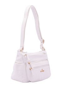 Borsa a mano bianca in pelle con forma strutturata, dotata di tre tasche con zip e un accento del logo dorato. Tracolla regolabile con dettagli di cucitura.