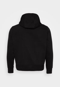 Czarna bluza z kapturem, charakteryzująca się gładką teksturą, kieszenią kangurzą i kapturem ze sznurkiem. Prosty design z prążkowanymi mankietami i dołem.