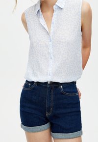 PULL&BEAR Blusa - white
