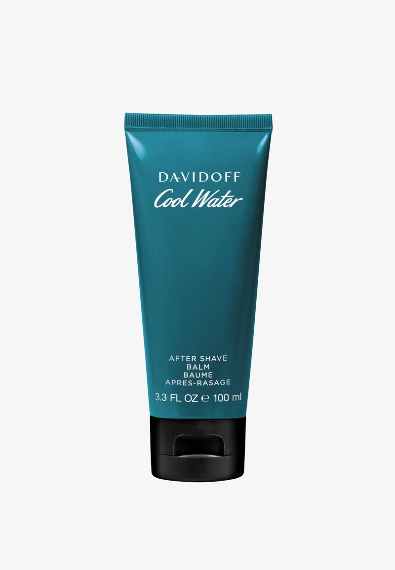 Balsamo dopobarba Davidoff Cool Water in tubetto squeeze da 100 ml, di colore teal. Il testo bianco sulla parte anteriore include il nome del marchio e i dettagli del prodotto. Cappuccio nero.