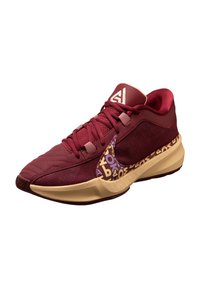 Scarpa sportiva bordeaux con tessuto testurizzato, caratterizzata da un accento laterale a motivo e suola color crema. La linguetta presenta un dettaglio del logo.