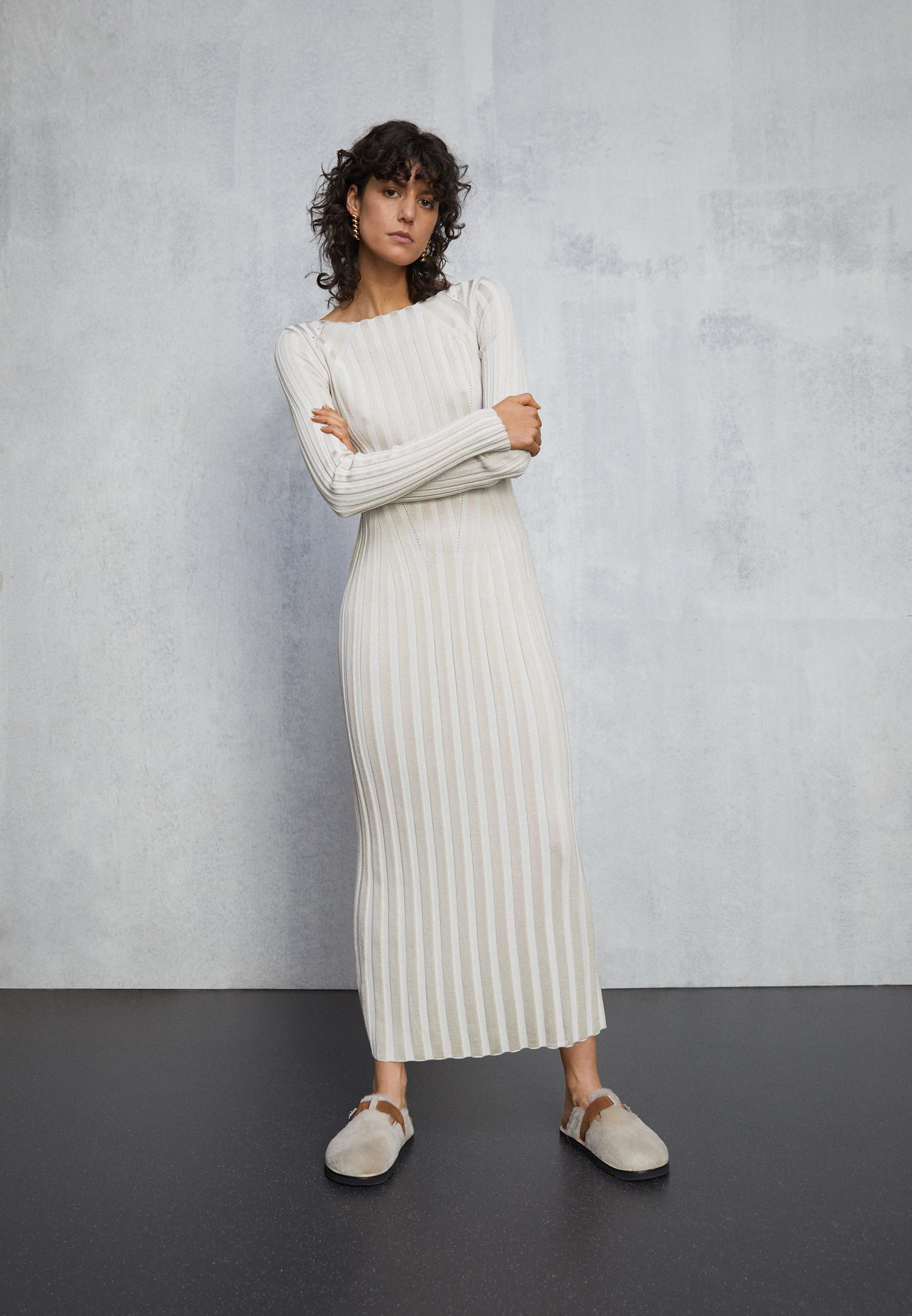 House of Dagmar ALICE - Gebreide jurk - sand/beige - Zalando.nl