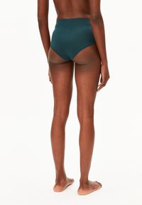 ARMEDANGELS BIRTAA - Shorty - teal stone