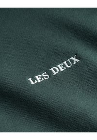 Les Deux DEXTER HOODIE - Jersey con capucha - pine green