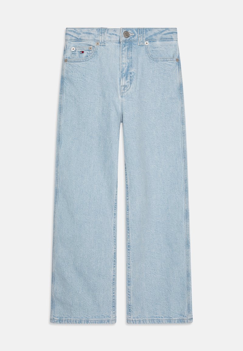 Jeans albastre deschise, cu croi larg, fabricate din denim, având talie înaltă, design cu cinci buzunare și închidere cu buton metalic. Textură moale cu efect de decolorare.