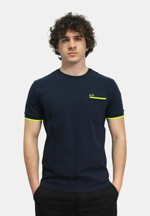 T-shirt con stampa - blu