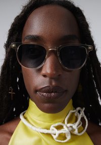 Komono FRANCIS - Lunettes de soleil - sand