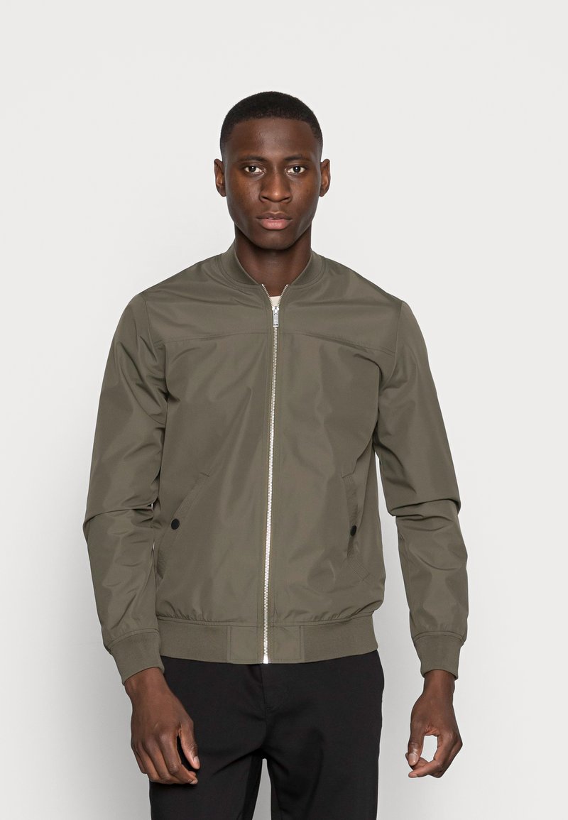 Matinique CLAY - Blusão aviador - olive night