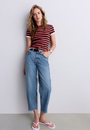 Next, - Wide leg