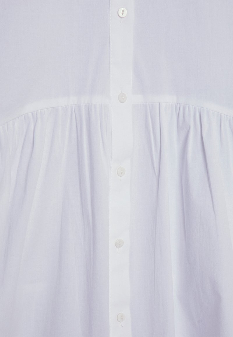 Damen Freizeitkleider | ONLY Petite ONLDITTE LIFE DRESS Blusenkleid white/weiß - HG05296 Damen Freizeitkleider | ONLY Petite ONLDITTE LIFE DRESS Blusenkleid white/weiß - HG05296