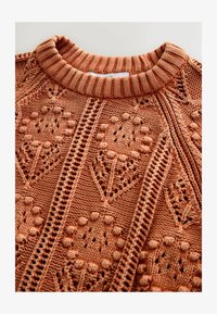 Unausgewählt, coral pink washed