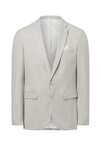 Lichtgrijze blazer van gestructureerde stof met twee voorkruiden, een witte pochet en twee knopen. Voorzien van een notch revers en een bloemenpins.